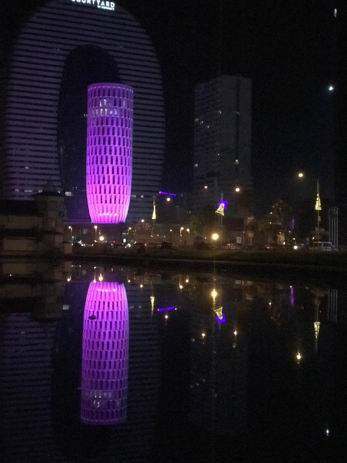 Batum City Luaran gambar