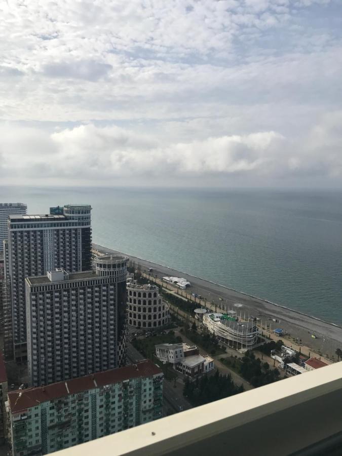 Batum City Luaran gambar